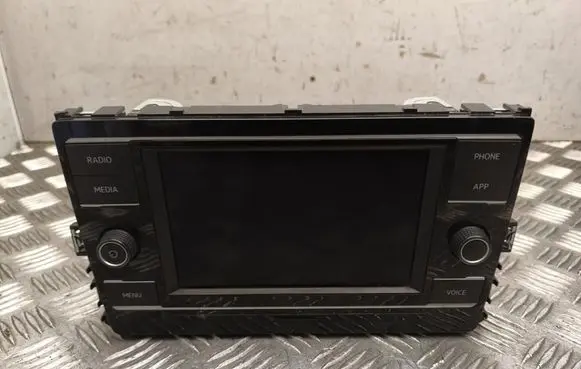 Volkswagen Multivan T6 Radio/CD/DVD/GPS head unit 3G0035869B