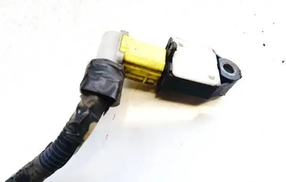 Toyota Avensis T270 Airbag deployment crash/impact sensor 8917305060 89173-05060