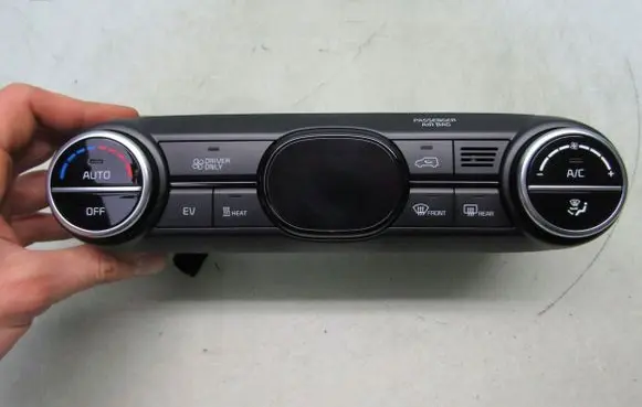KIA Soul Climate control unit 97250J2110