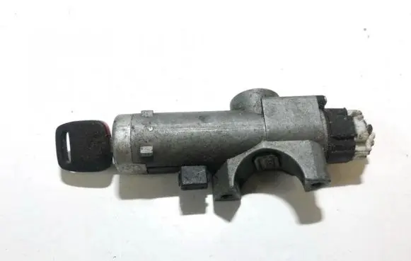 Nissan Primera Ignition lock
