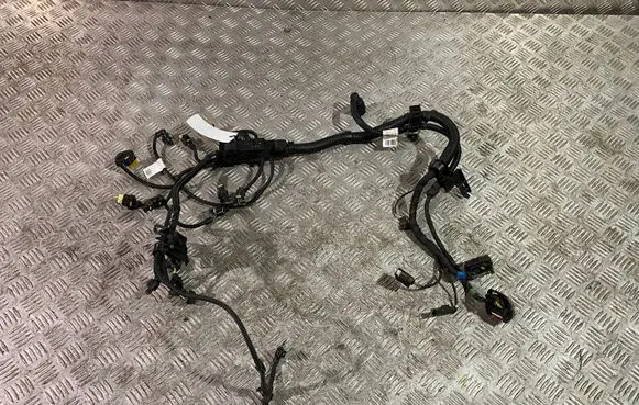 BMW 4 F36 Gran coupe Engine installation wiring loom 8636067
