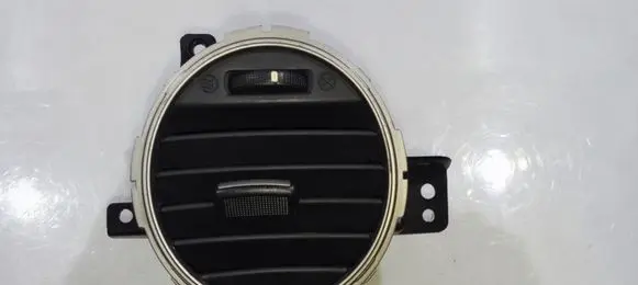 KIA Carens II Dash center air vent grill 974201D900 80466648