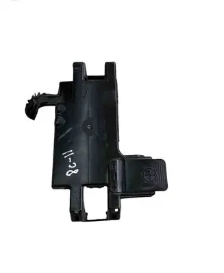 Volkswagen Amarok Fuse box cover 2H0915429B