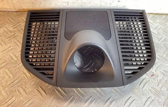 Porsche Macan (95B) Dash center air vent grill 95B858189C