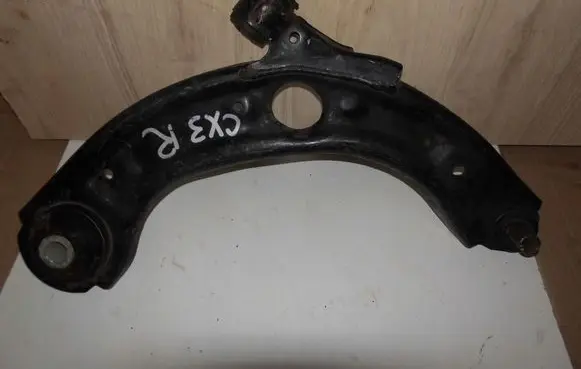 Mazda CX-3 Front lower control arm/wishbone 65566556