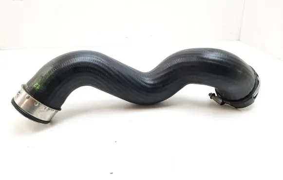Audi A4 S4 B7 8E 8H Intercooler hose/pipe