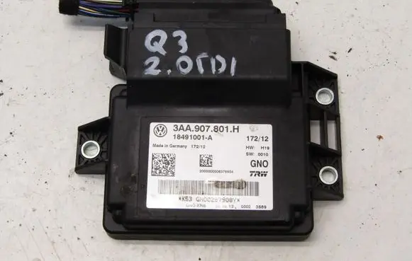 Audi Q3 8U Hand brake control module 3AA907801H