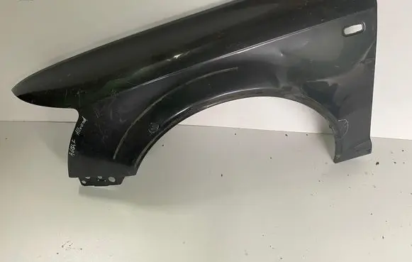 Audi A6 S6 C6 4F Fender
