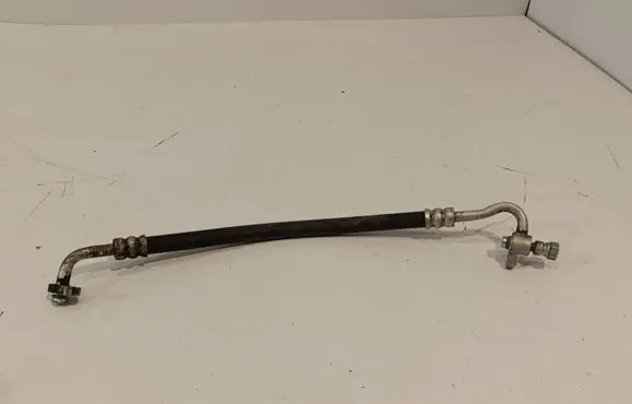 Air conditioning (A/C) pipe/hose