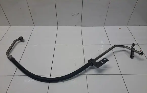 Subaru Outback Air conditioning (A/C) pipe/hose