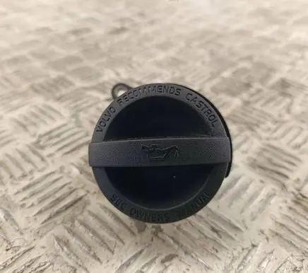 Volvo XC60 Oil filler cap 31330189
