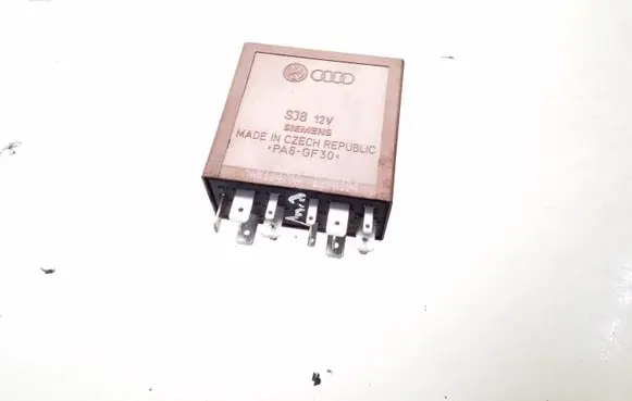 Audi A6 S6 C5 4B Window wiper relay 4B0955531E 603 5WK1047A