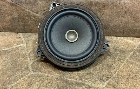 BMW 4 F36 Gran coupe Front door speaker 9288769