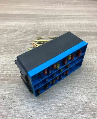 Renault Megane I Fuse module 1096033J