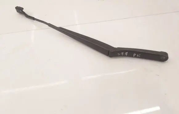 Volkswagen PASSAT B7 Windshield/front glass wiper blade 3C1955409C