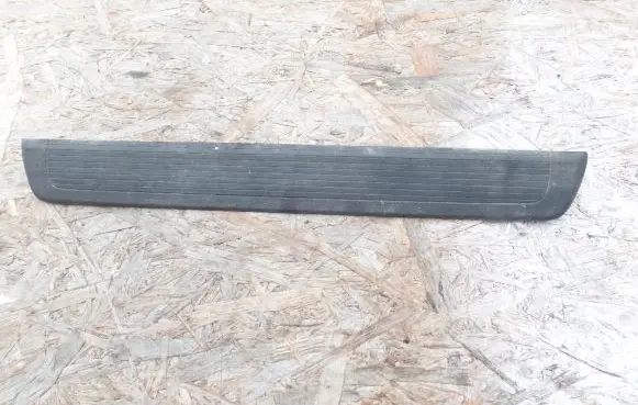 Honda FR-V Side skirt front trim 84252SJD0030