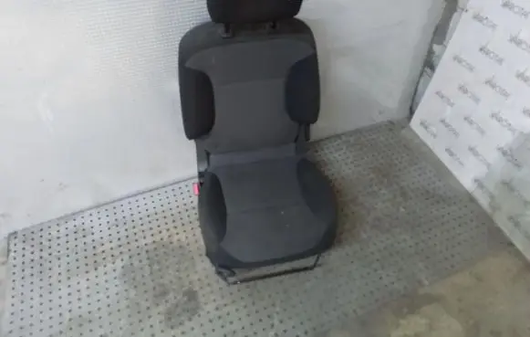 Peugeot Partner Front driver seat 
