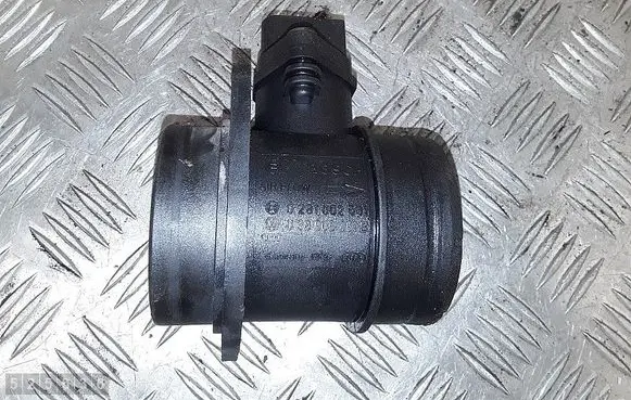 Volkswagen PASSAT B6 Mass air flow meter 038906461B