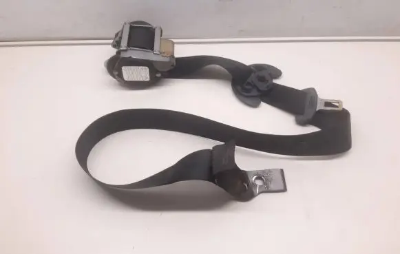 Seat Leon (1P) Front seatbelt 1P0857705A 04167117 047117