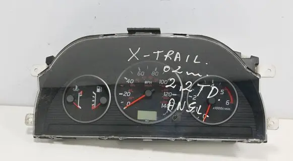 Nissan X-Trail T30 Speedometer (instrument cluster) 8H705 8H70575