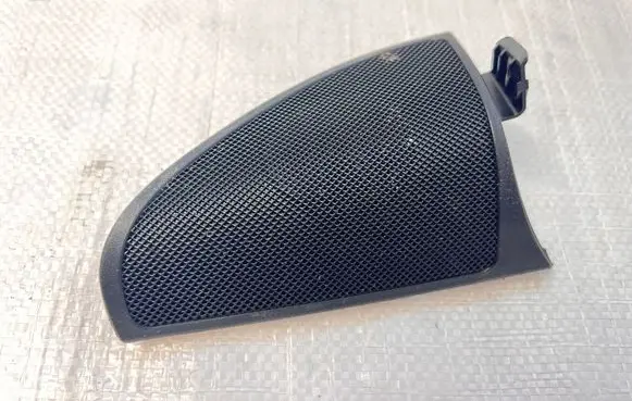Mercedes-Benz GLC C253 Side speaker trim/cover A2537200148
