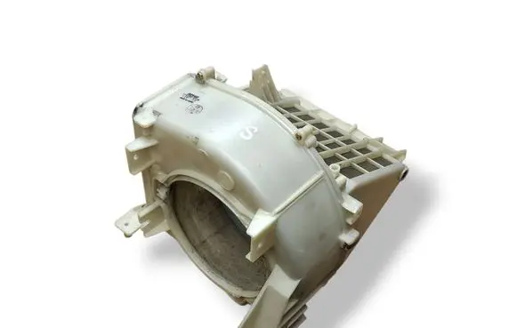 Suzuki Vitara (ET/TA) Interior heater climate box assembly housing 1163000770