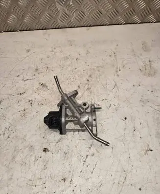 Toyota Prius (XW50) EGR valve 2562037140
