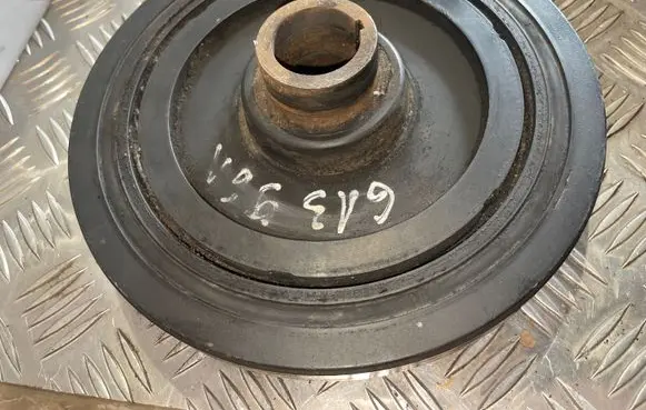 Mercedes-Benz E W210 Crankshaft pulley A6130300003