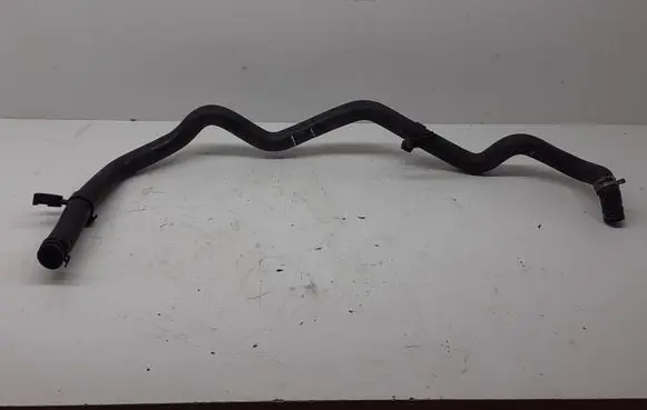 Land Rover Range Rover Sport L320 Engine coolant pipe/hose