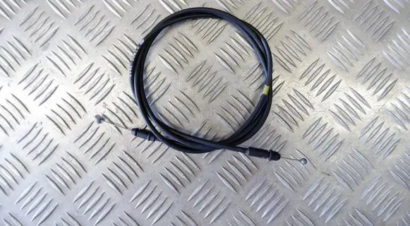 Engine bonnet/hood lock release cable