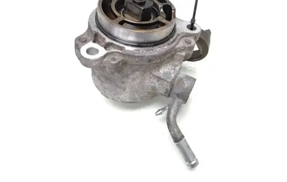 Mazda 6 Vacuum pump Rf7j18g00 A02702 40502