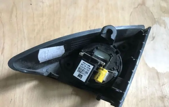 Opel Insignia A Front door high frequency speaker 13240950