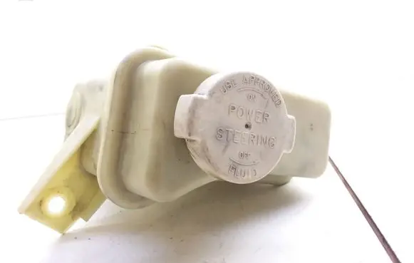 Mitsubishi Carisma Power steering fluid tank/reservoir