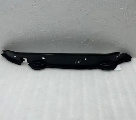 Fender end trim