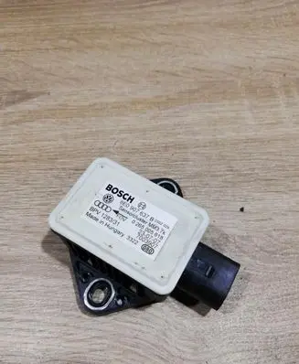 Audi A4 S4 B7 8E 8H ESP acceleration yaw rate sensor 8E0907637B 0265005618