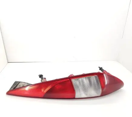 Ford Mondeo Mk III Rear/tail lights 1S7113404C