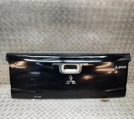 Mitsubishi L200 Tailgate/trunk/boot lid 6724A188