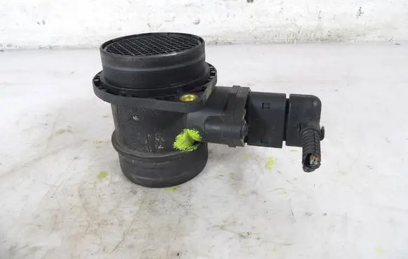 Audi A3 S3 8P Mass air flow meter 06A906461G