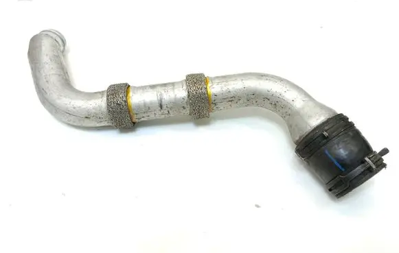 Volkswagen Golf III Intercooler hose/pipe 1H0145834E