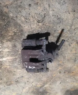 Hyundai ix35 Rear brake caliper