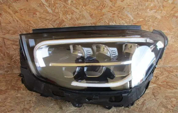 Headlight/headlamp