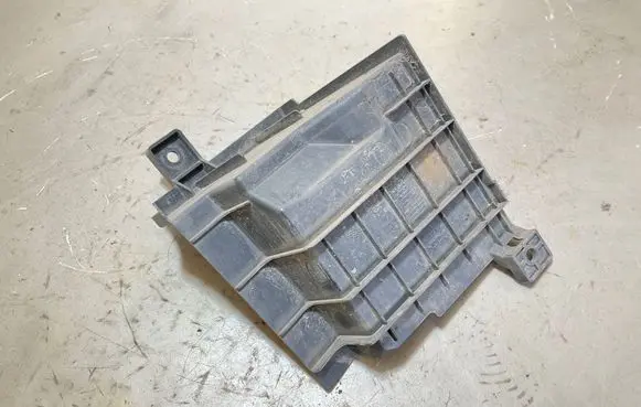 Nissan Note (E12) Intercooler air guide/duct channel 921843VA1A