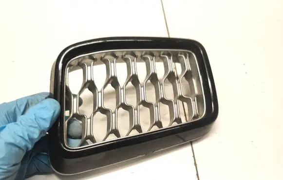 Jeep Grand Cherokee Front grill 52V06TRMAA