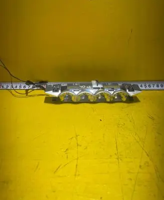 Volkswagen Golf VI Third/center stoplight 316627975