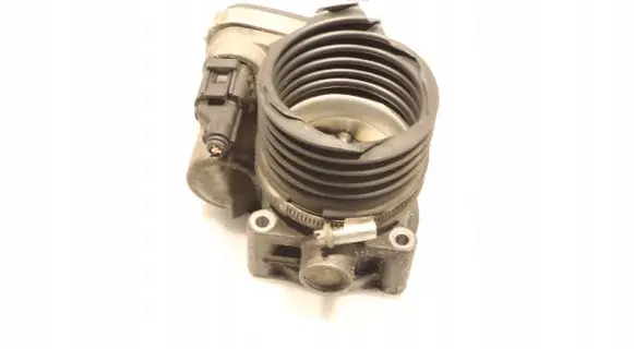 BMW 1 E81 E87 Throttle body valve 1439224-04