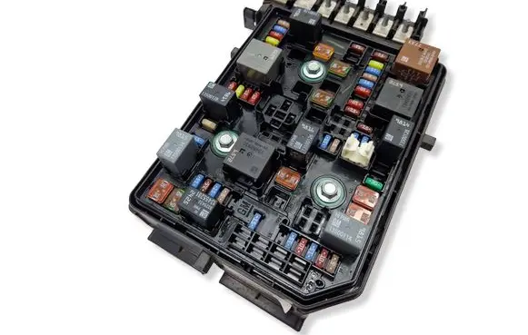Opel Astra K Fuse box set 39216535 812461952 8639800000000U