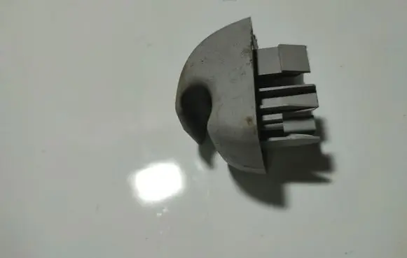 Sun visor clip/hook/bracket