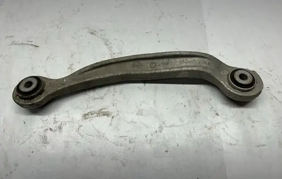 Dodge Challenger Rear upper control arm/wishbone 68210525AA