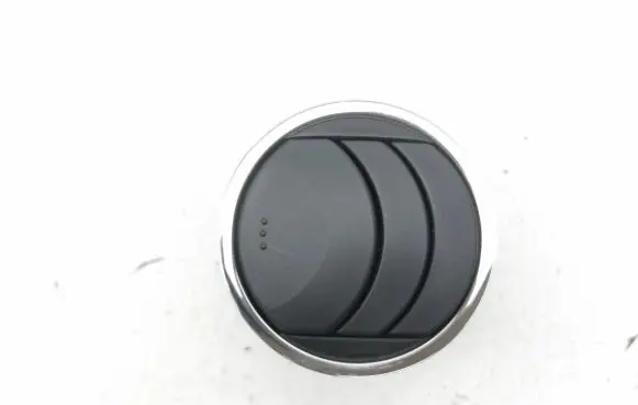 Mazda CX-7 Dashboard side air vent grill/cover trim