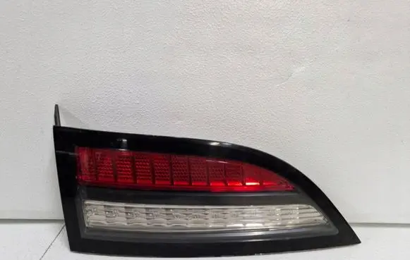 Opel Ampera Rear bumper trim bar molding 20847411